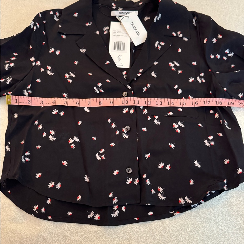 π Thakoon Black Daisy Print Crop Top - L - Picture 9 of 11